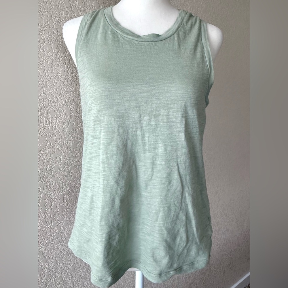 GAP Women’s Foreversoft Tank Top, Sage Green, Size XS